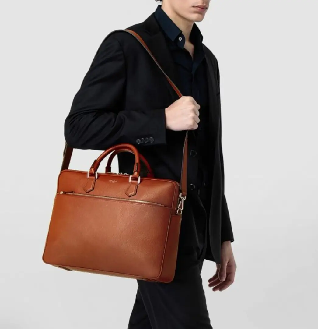 67b867f4ccdab5db7a7e1800